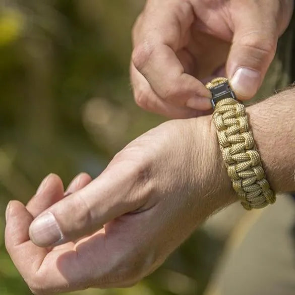 Overlevelsesarmbånd - Paracord