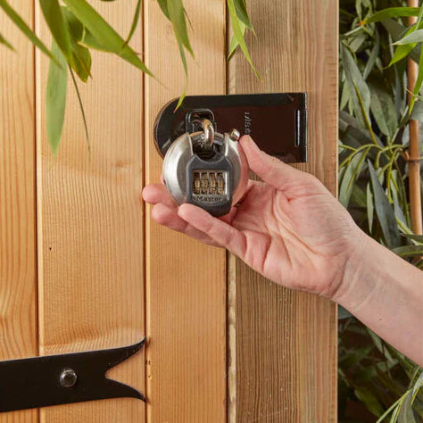 MasterLock - 70mm Høysikkerhets Kombinasjonslås i Rustfritt Stål - Game-On.no