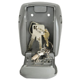 MasterLock - Forsterket Veggmontert Nøkkelboks med 4‑sifret Kode - Game-On.no