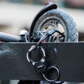 MasterLock - Street Cuff® Kabellås til EL-Sparkesykkel / Sykkel - Game-On.no