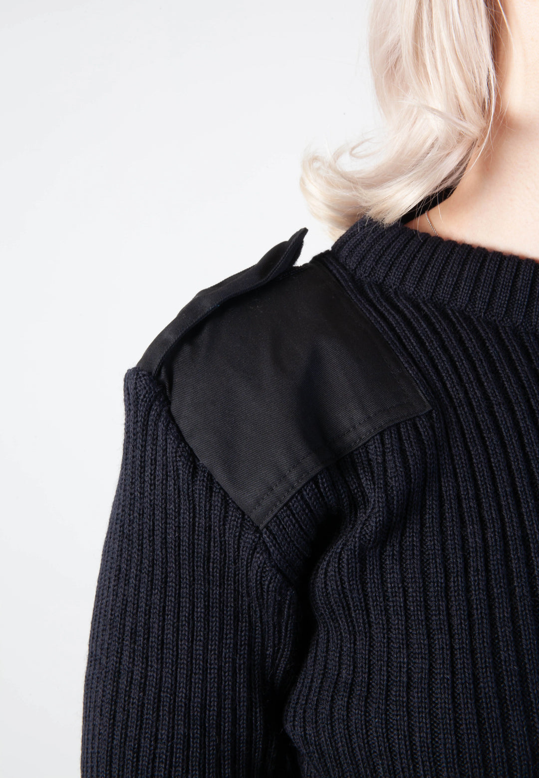 Norsk Natogenser - Svart - Game-On.no