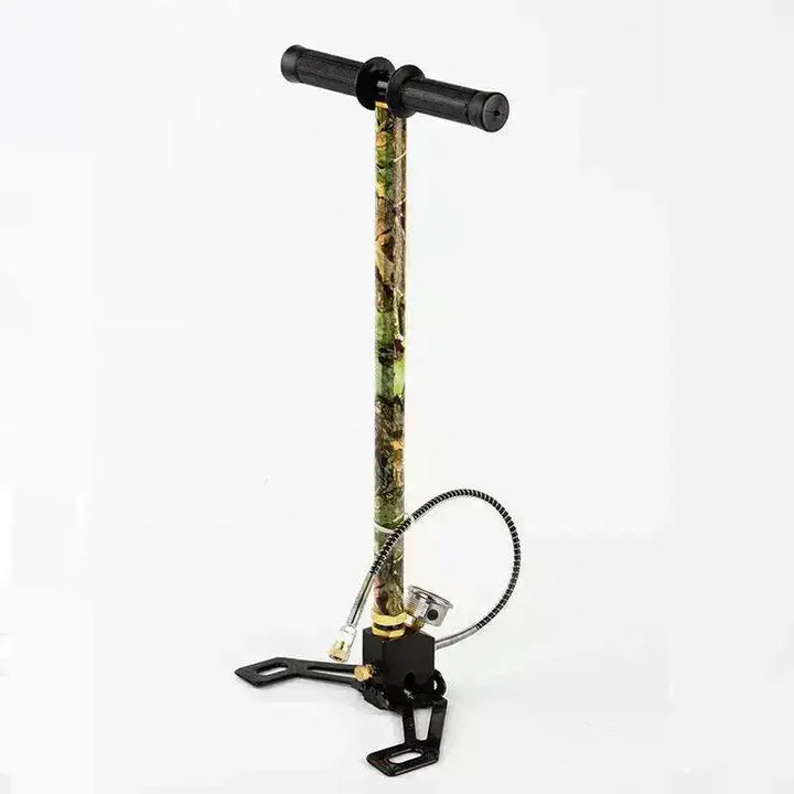 NW - Håndpumpe til PCP Luftvåpen - Kamuflasje - Game-On.no
