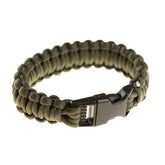 Invader Gear Paracord armbånd, Olive Green, på håndledd