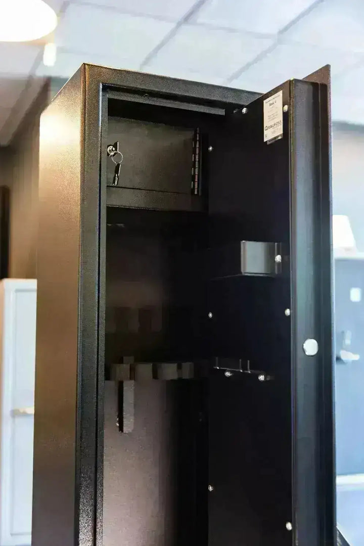 Raufoss Basic 6 våpenskap – sikker og romslig våpenoppbevaring - Game-On.no