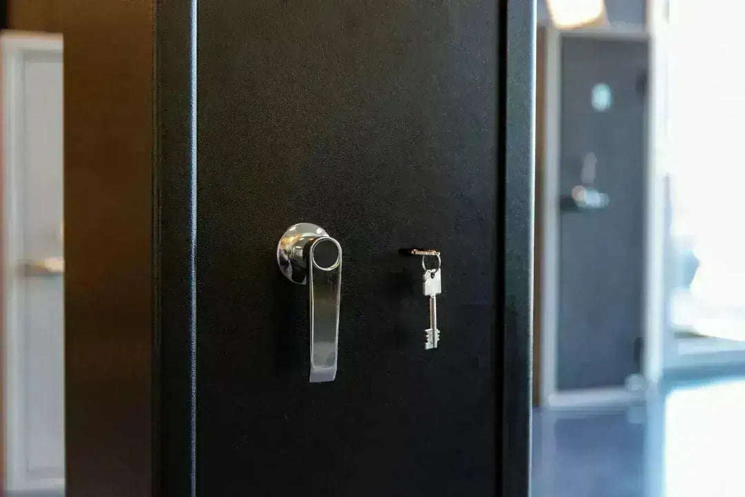 Raufoss Basic 6 våpenskap – sikker og romslig våpenoppbevaring - Game-On.no