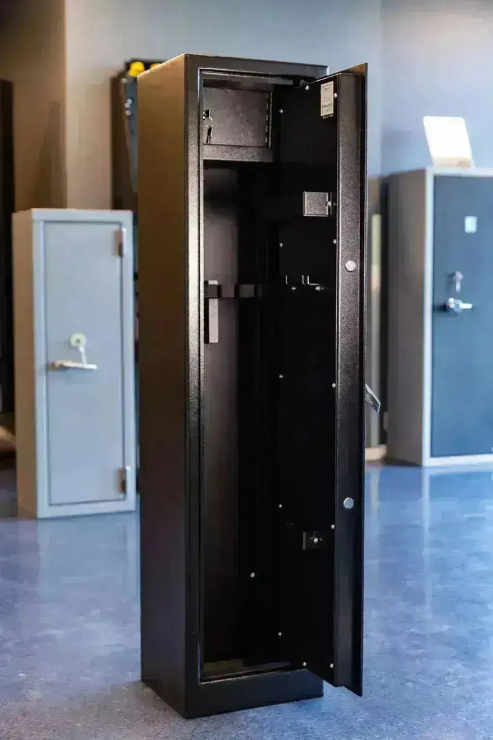 Raufoss Basic 6 våpenskap – sikker og romslig våpenoppbevaring - Game-On.no