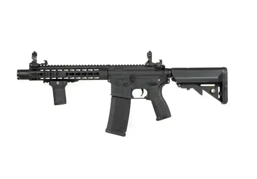 Specna Arms - E07 EDGE Light Ops Elektrisk Softgunrifle - Svart - Game-On.no