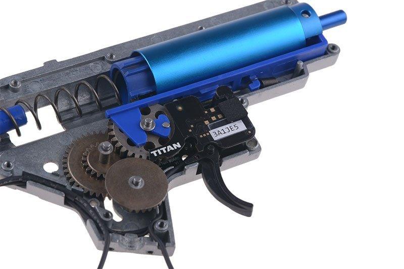 Specna Arms - V09-M Titan V2 Elektrisk Softgunrifle - Svart - Game-On.no