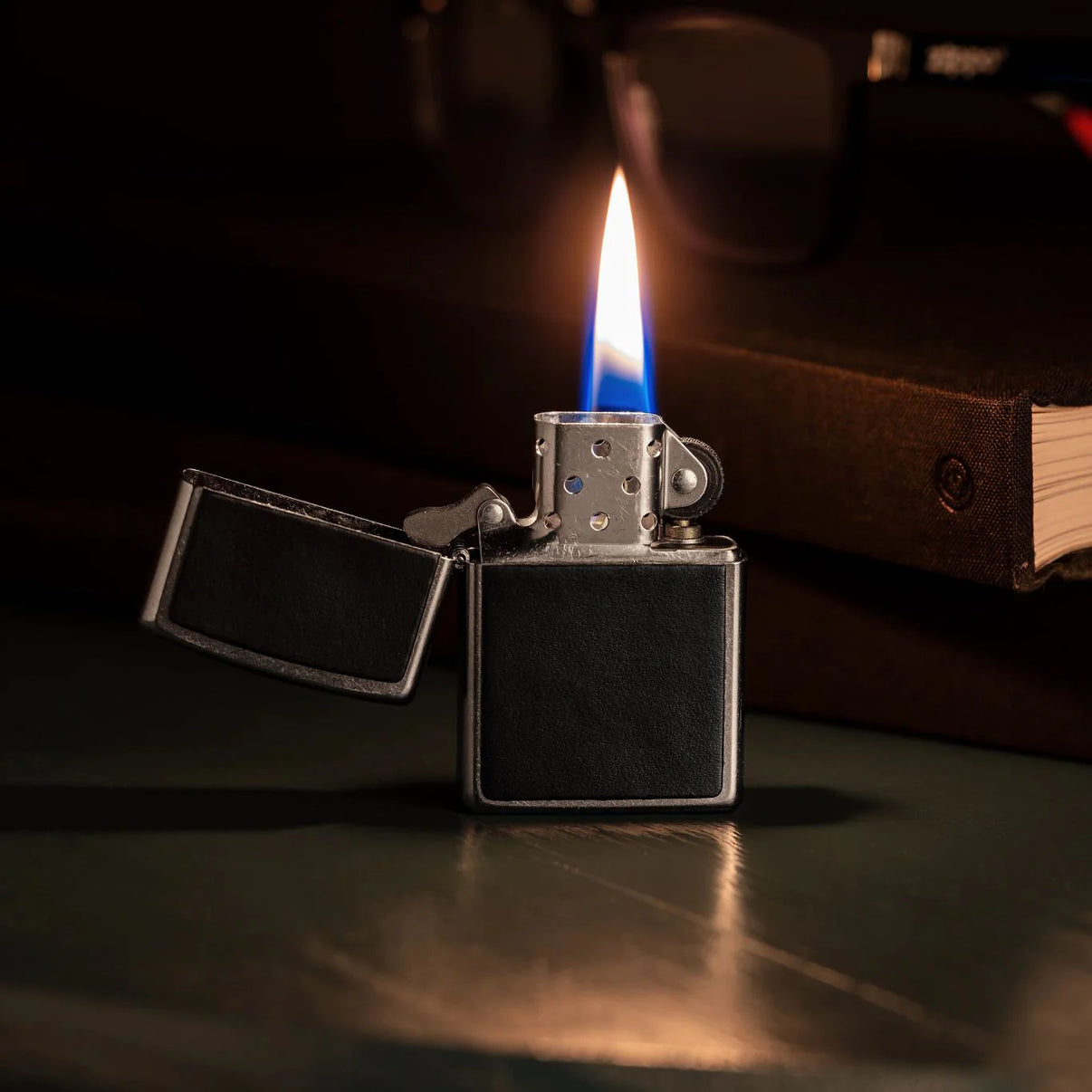 Zippo - Black Leather Emblem - Street Chrome Lighter - Game-On.no